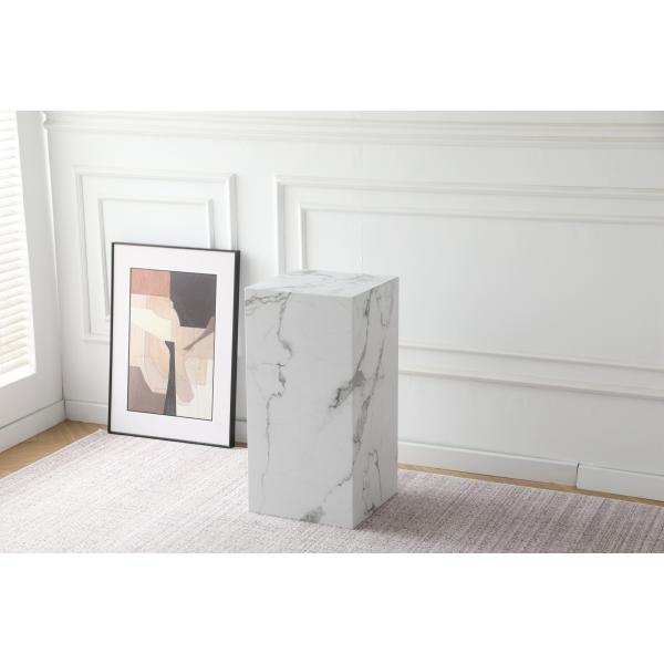 Avery piedestal i hvid marmorprint 35x35x70cm