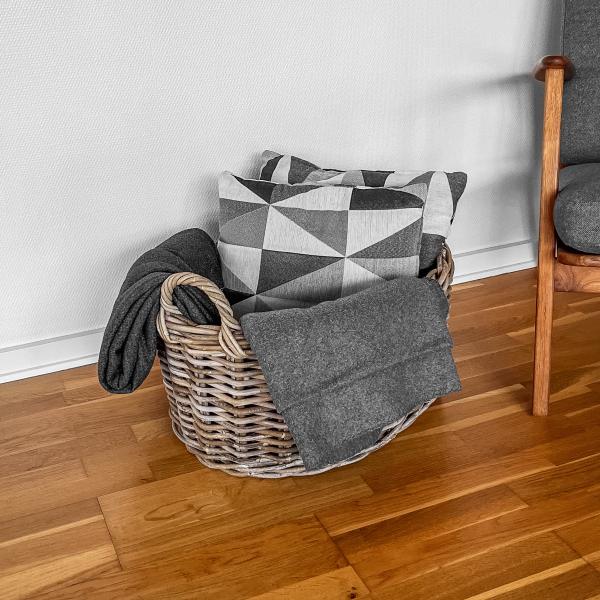 Kurv oval med håndtag 60x47x28cm